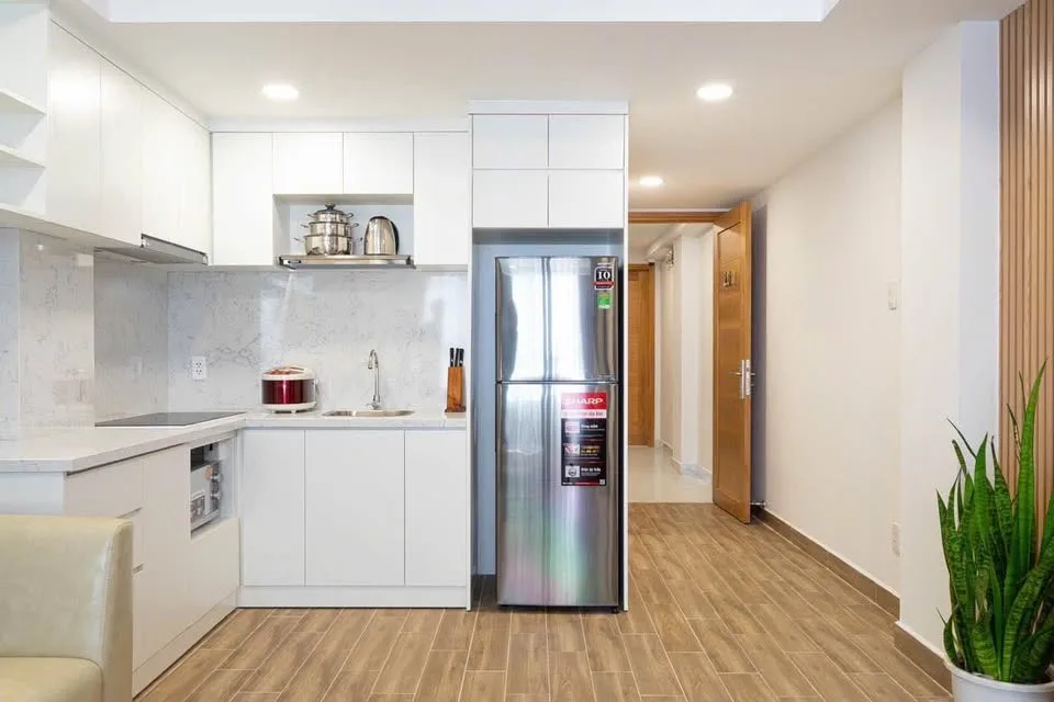 Bright Tran Dinh Xu 1BR with Private Washer, Ready Now