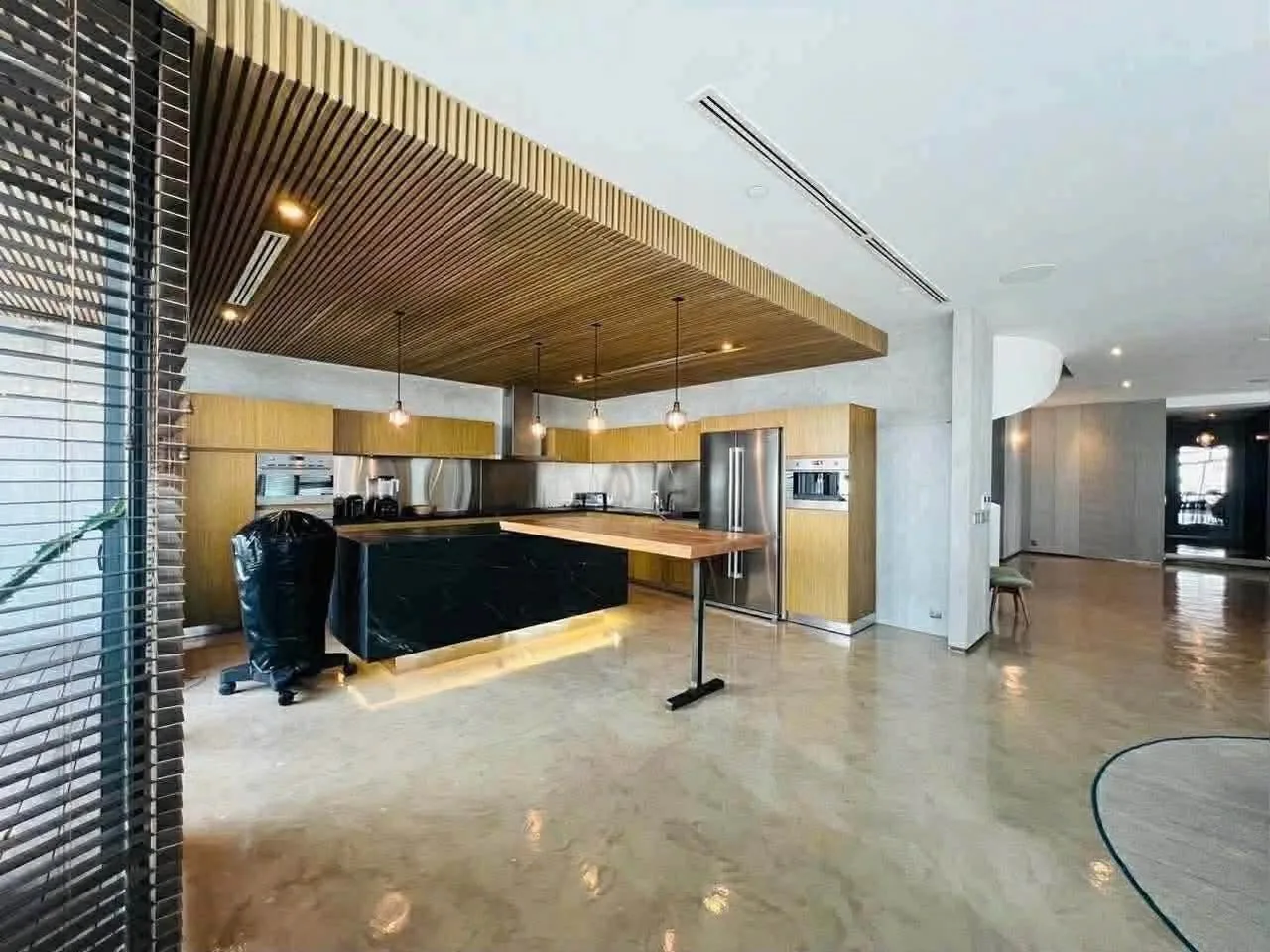 City Garden 365 sqm Duplex 3BR with Stunning Views