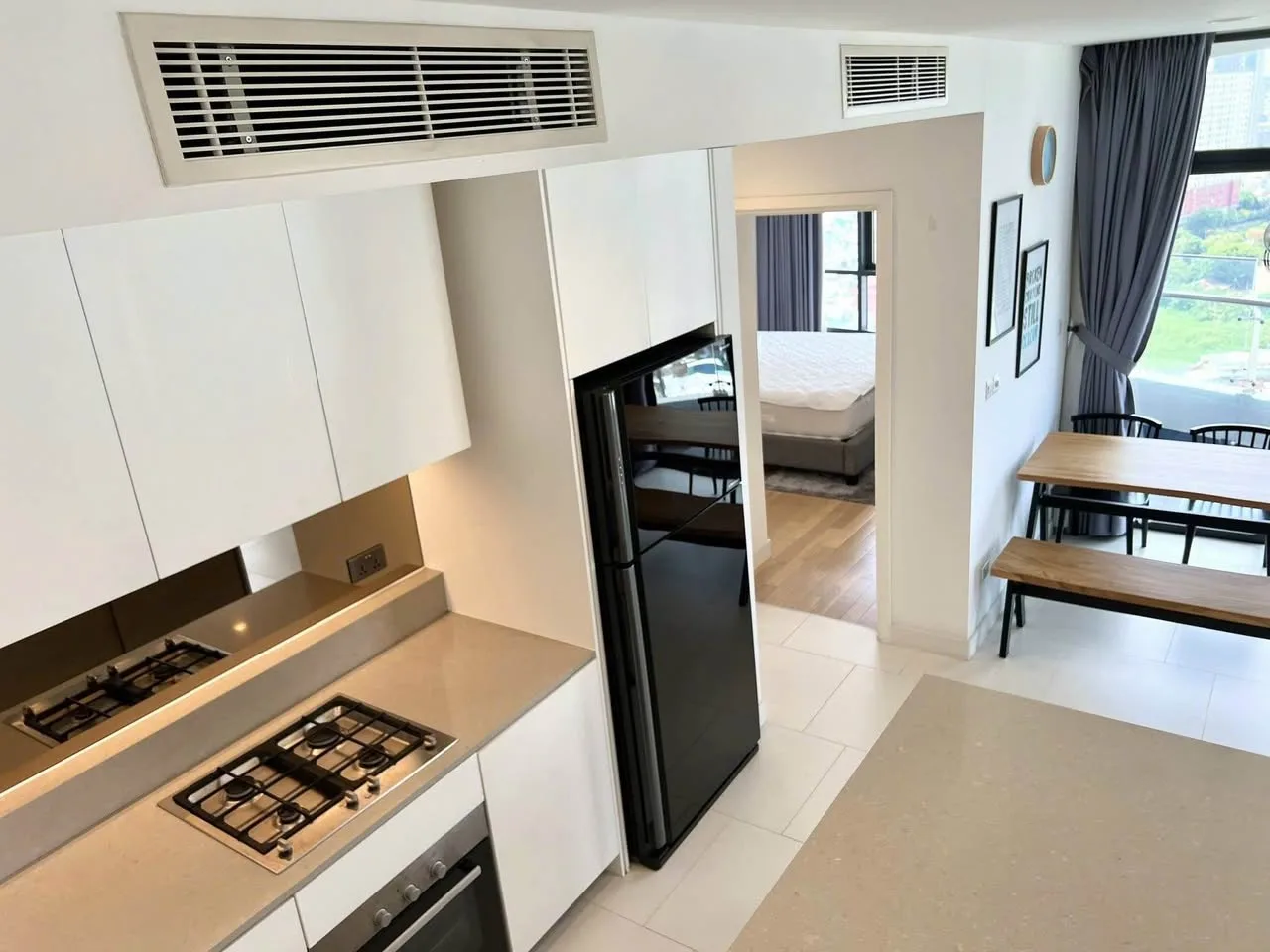 City Garden Crescent Tower 2BR with 20th-Floor Open Views