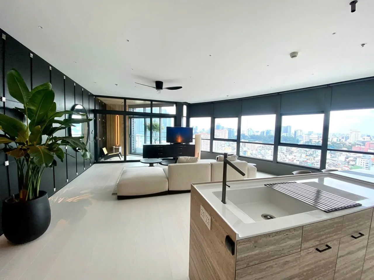 Brand-New City View 3 Bedroom Apartment at City Garden | 136m²