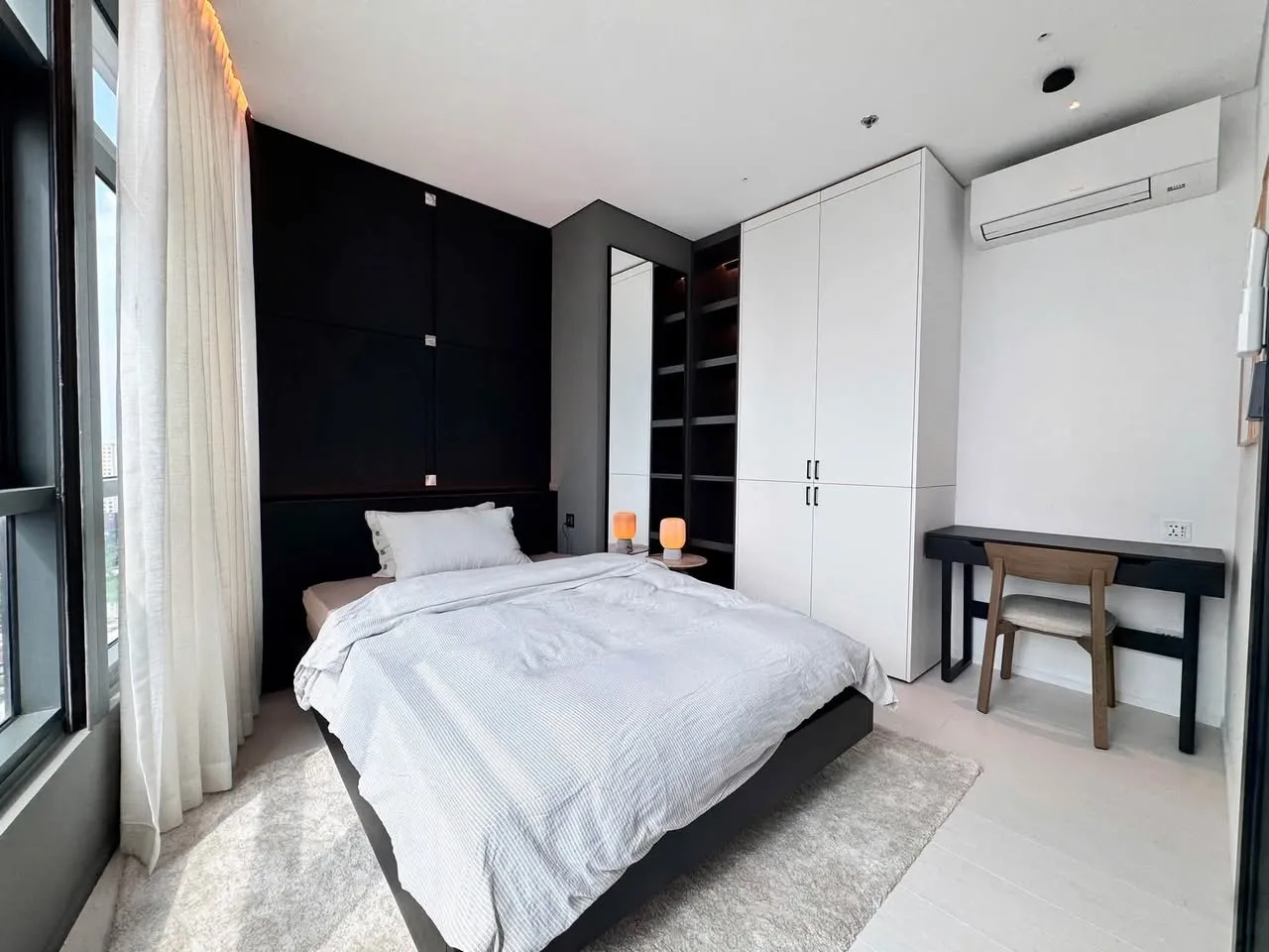 Newly Renovated 3 Bedroom City Garden Apartment with City Views | 140 sqm
