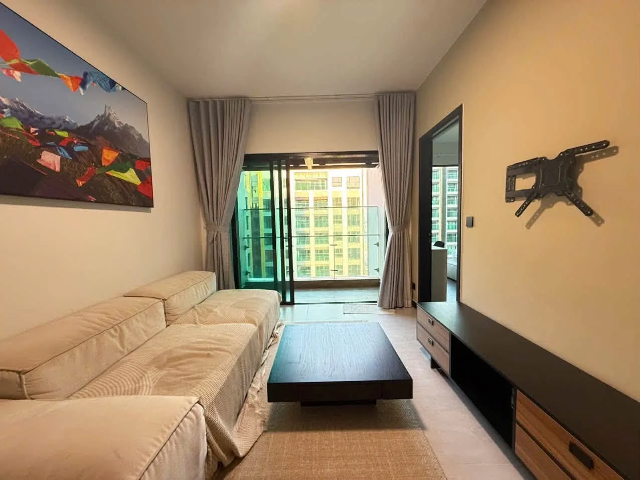 Move-In Ready Delasol 2BR with Balcony and Open View