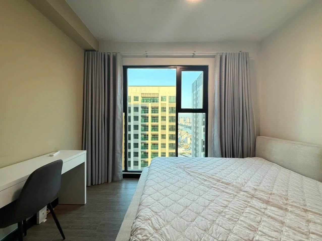 Move-In Ready Delasol 2BR with Balcony and Open View