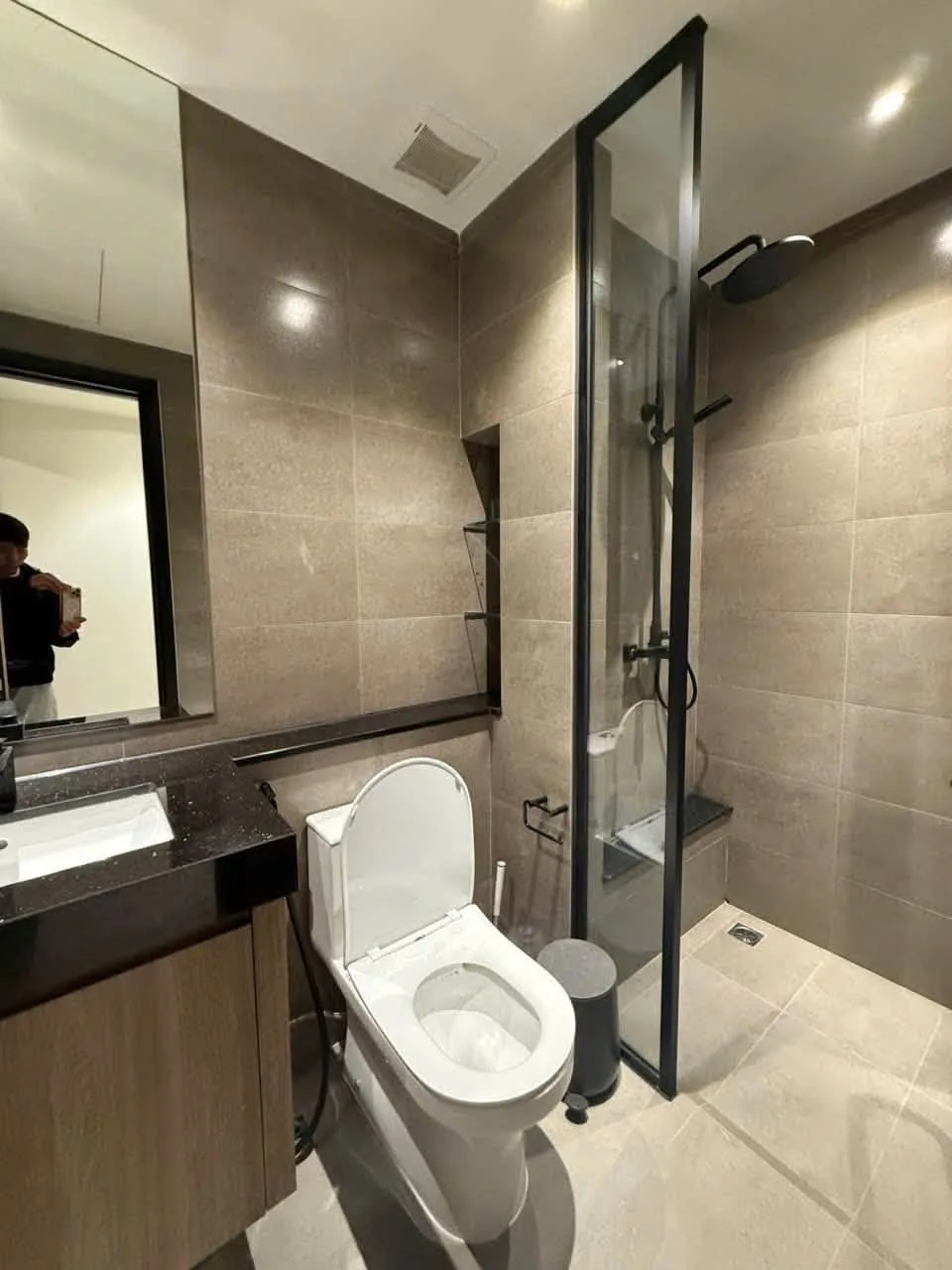 Move-In Ready Delasol 2BR with Balcony and Open View