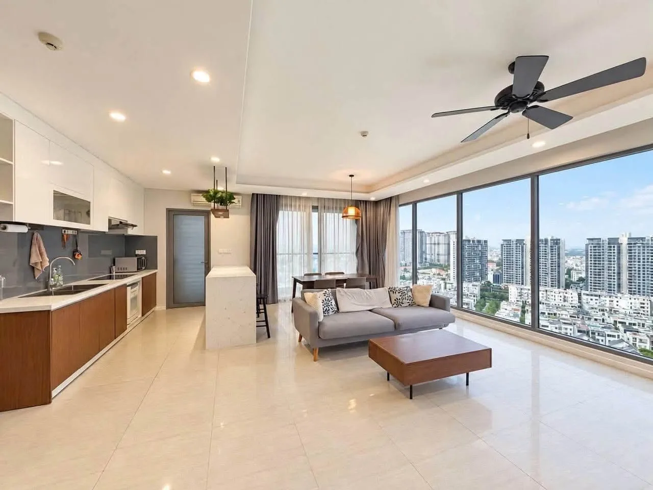Diamond Island 3BR Apartment for Rent with Saigon River View