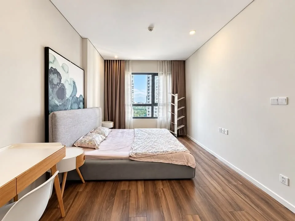 Bright 3BR Diamond Island Apartment with River and Pool Views