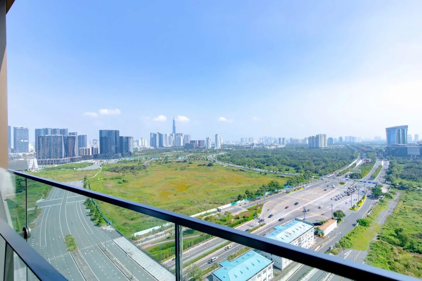 High-Floor Empire City 2BR Available Now