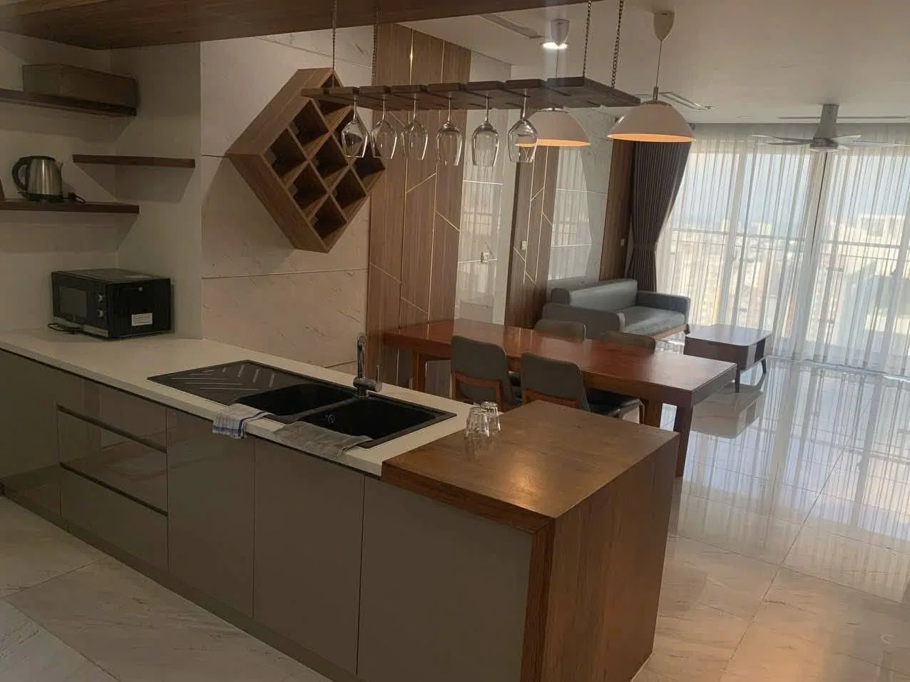 Estella Heights 3BR 125 sqm With Wood-Finished Open Living