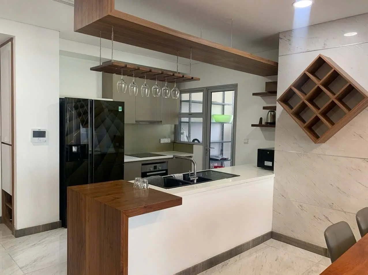 Estella Heights 3BR 125 sqm With Wood-Finished Open Living