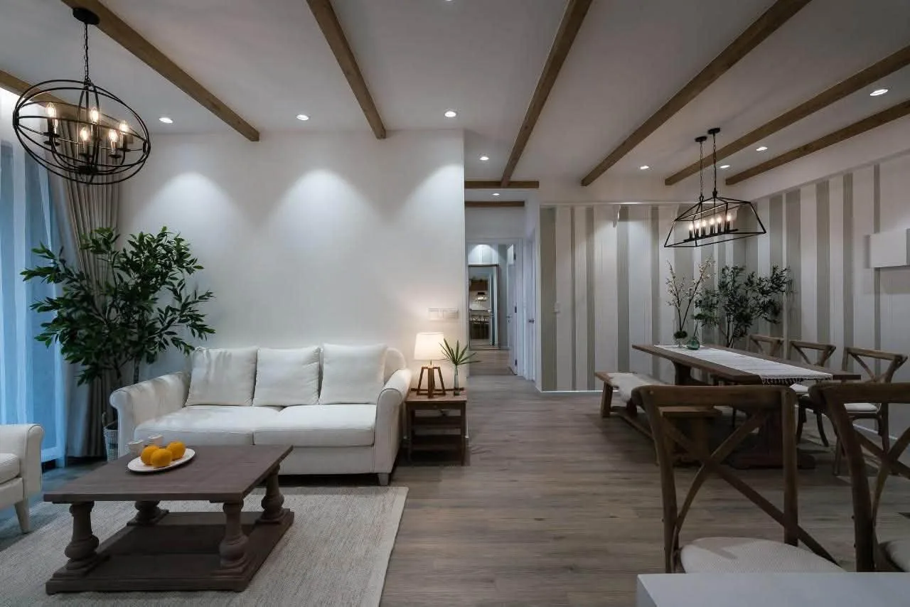 Move-In-Ready Estella Heights 2BR With Warm Timber Interiors