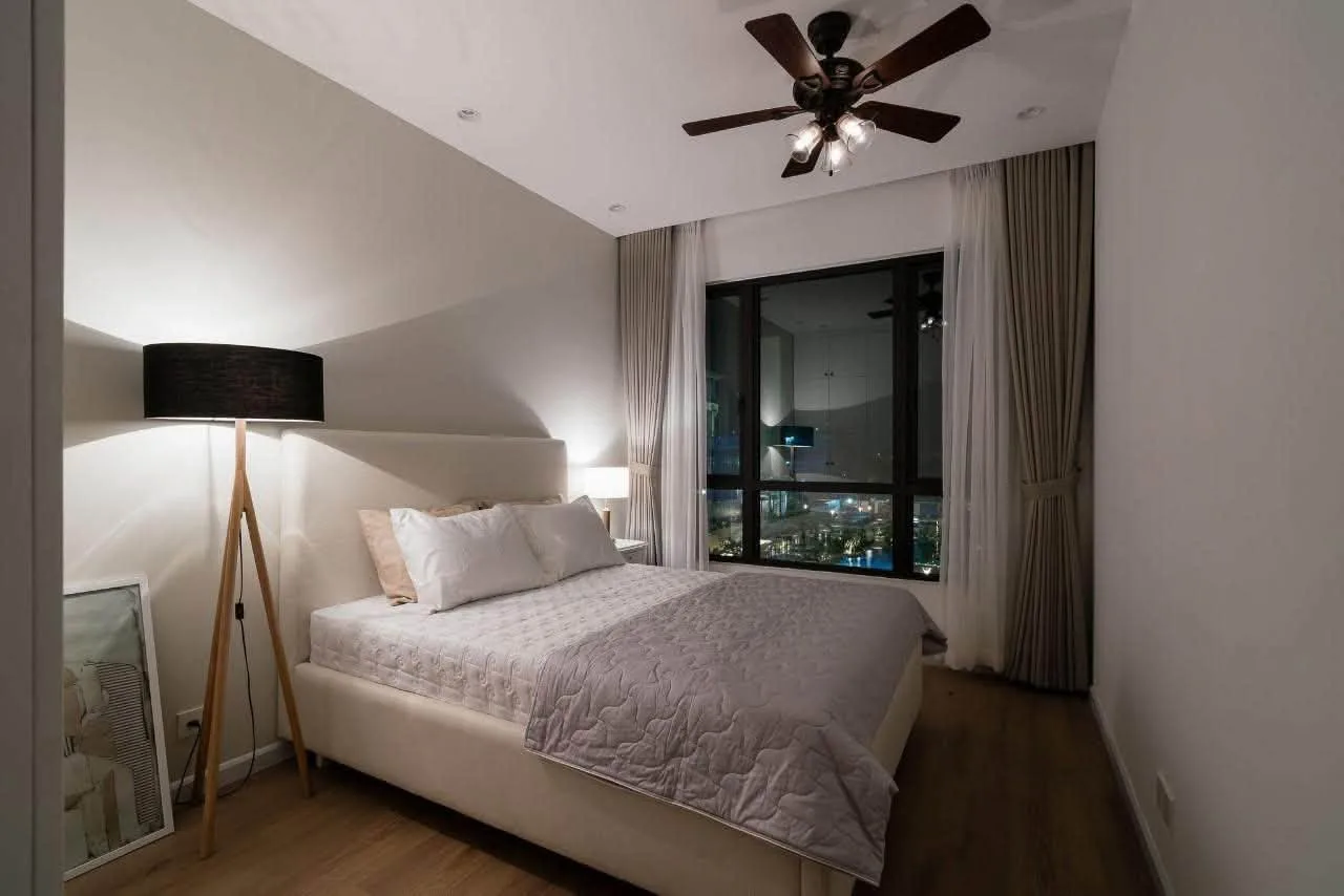 Move-In-Ready Estella Heights 2BR With Warm Timber Interiors