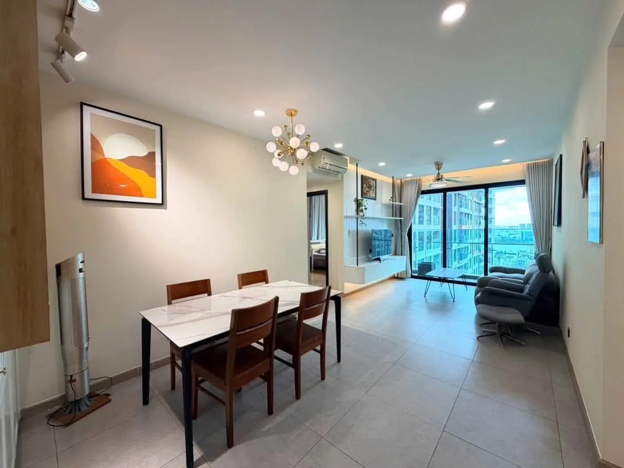 Feliz En Vista 3BR Family Apartment with Warm Interiors | 106m²