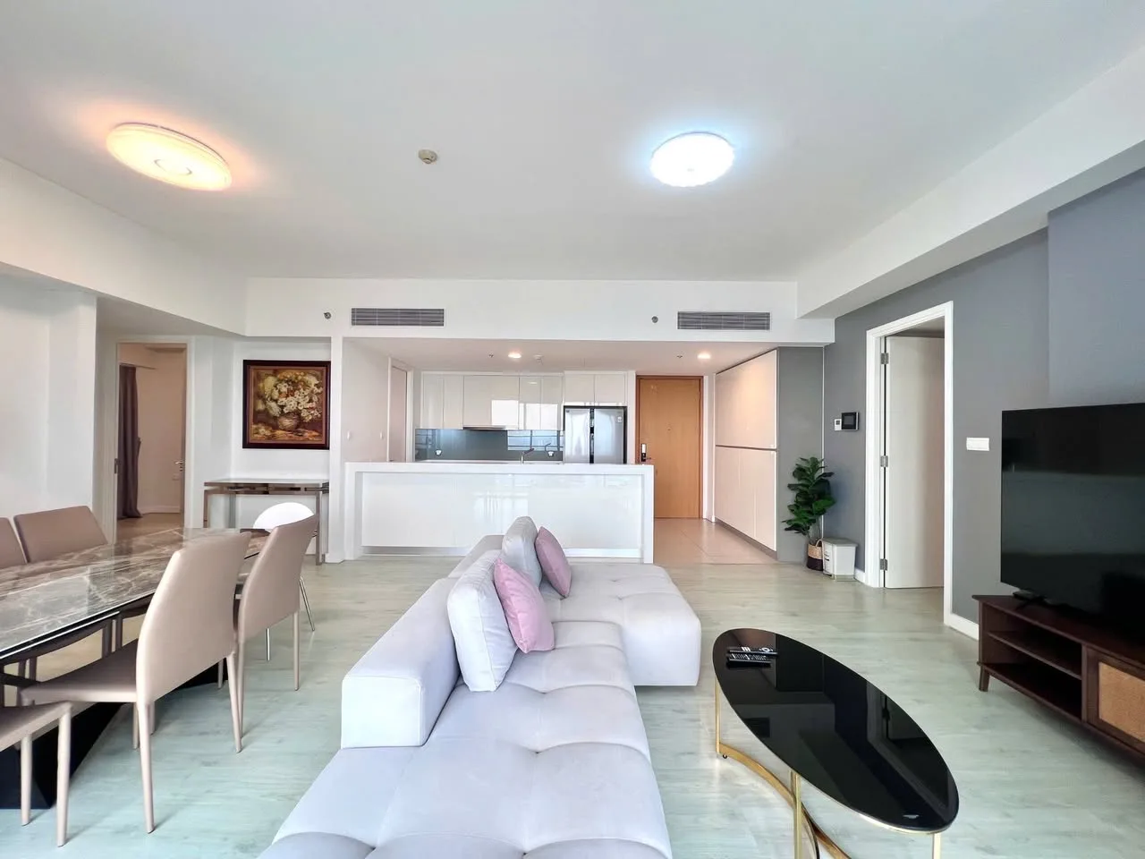 High-Floor 3BR Gateway Thao Dien Apartment with River Views