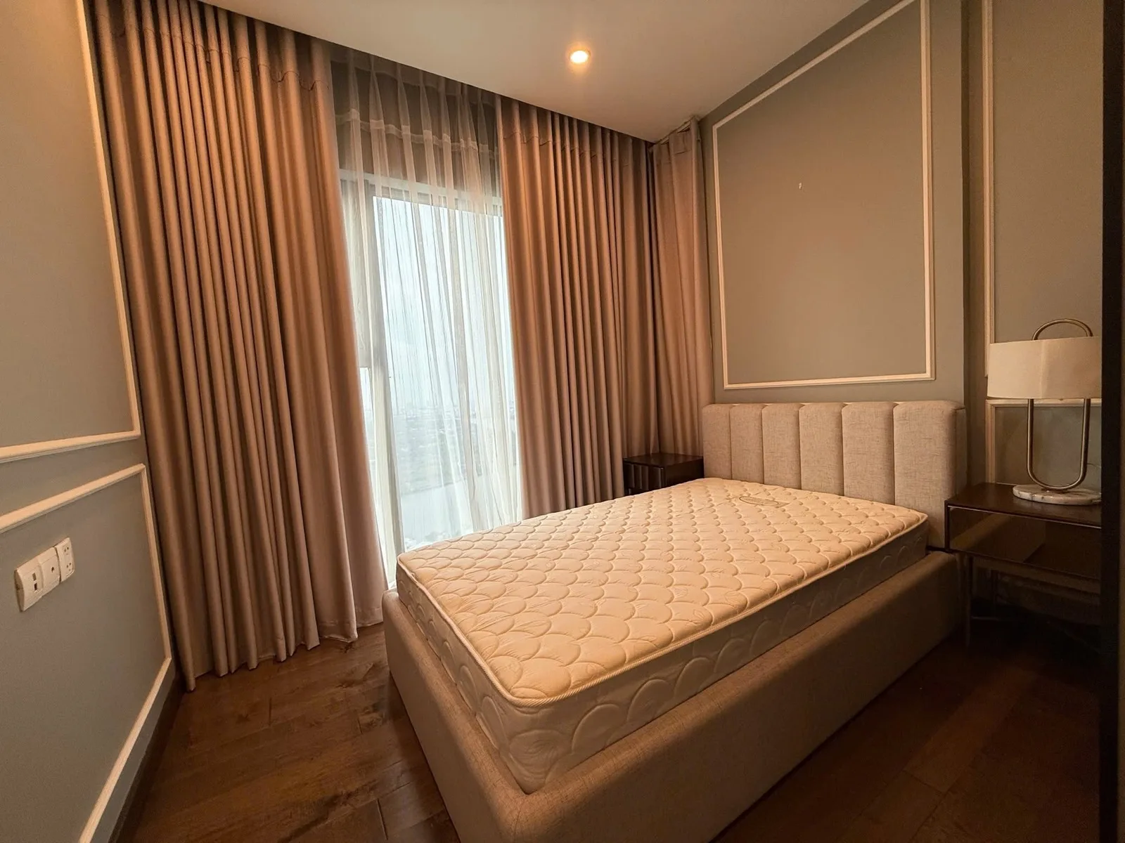 Exclusive Gateway Thao Dien 3BR with Bright Living Room and Modern Kitchen