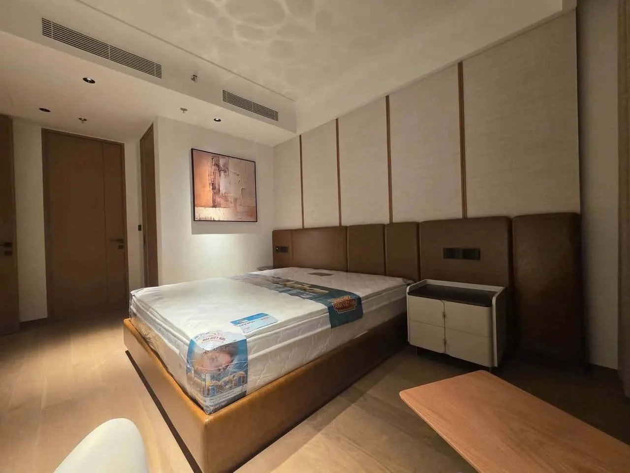 Grand Marina 2BR Ready-Now Apartment With High-End Furniture, 75m²