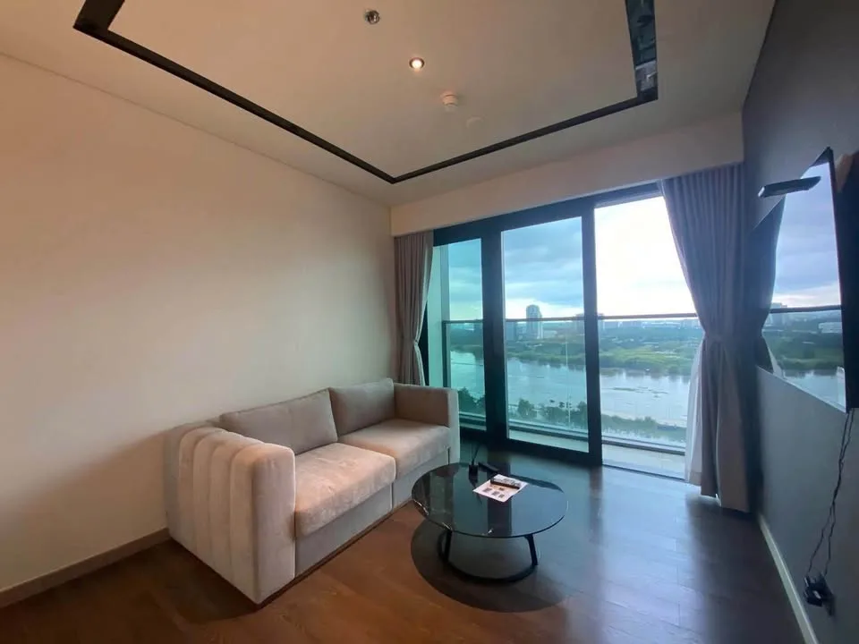 Grand Marina Lake Tower 2BR with Direct Saigon River View