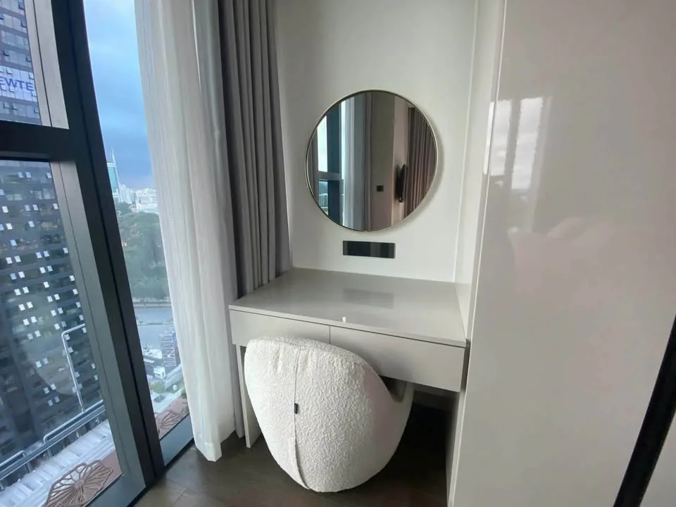 Grand Marina Lake Tower 2BR with Direct Saigon River View