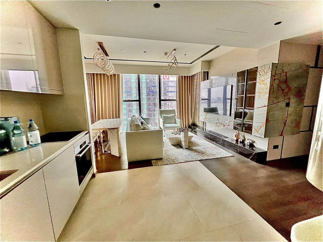 Ready-Now 2 Bedroom Grand Marina Apartment with River and Lotus Park Views