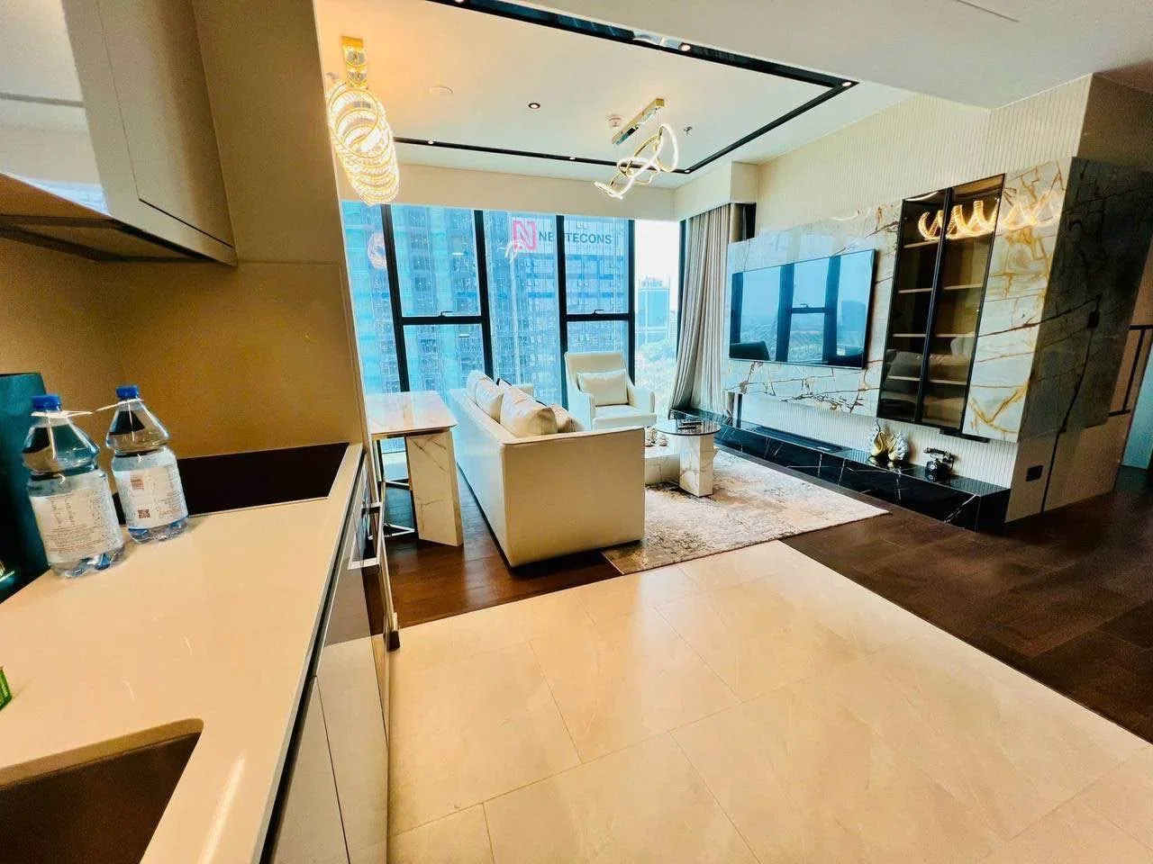 Ready-Now 2 Bedroom Grand Marina Apartment with River and Lotus Park Views