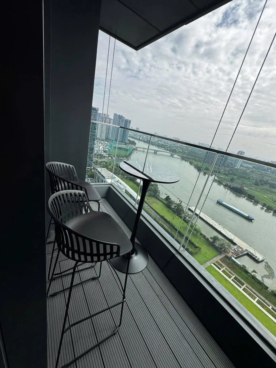 Grand Marina Sea Tower 3BR With River-View Balcony and Elegant Interiors