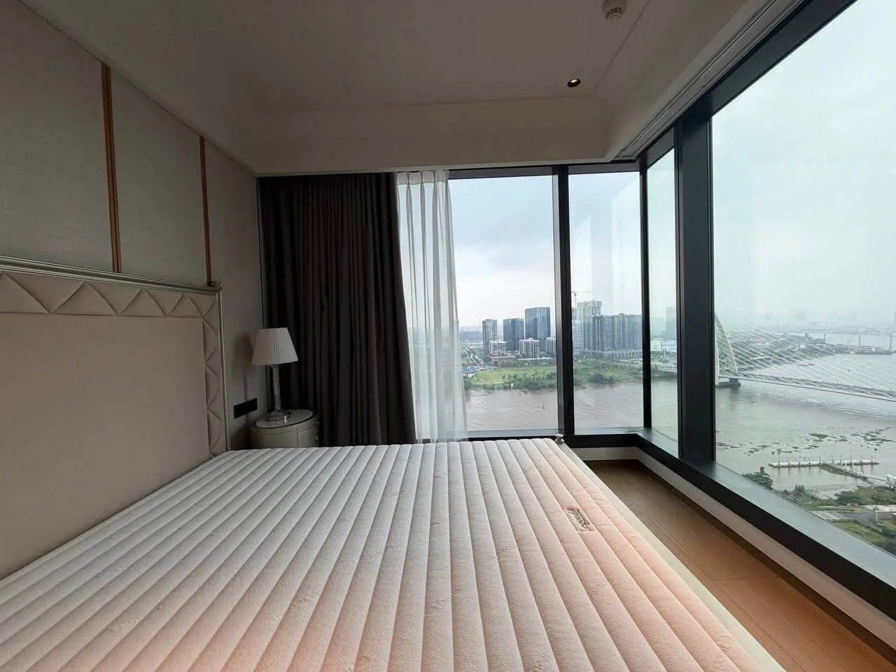 Grand Marina Corner 2BR With Sweeping River and Marina Views