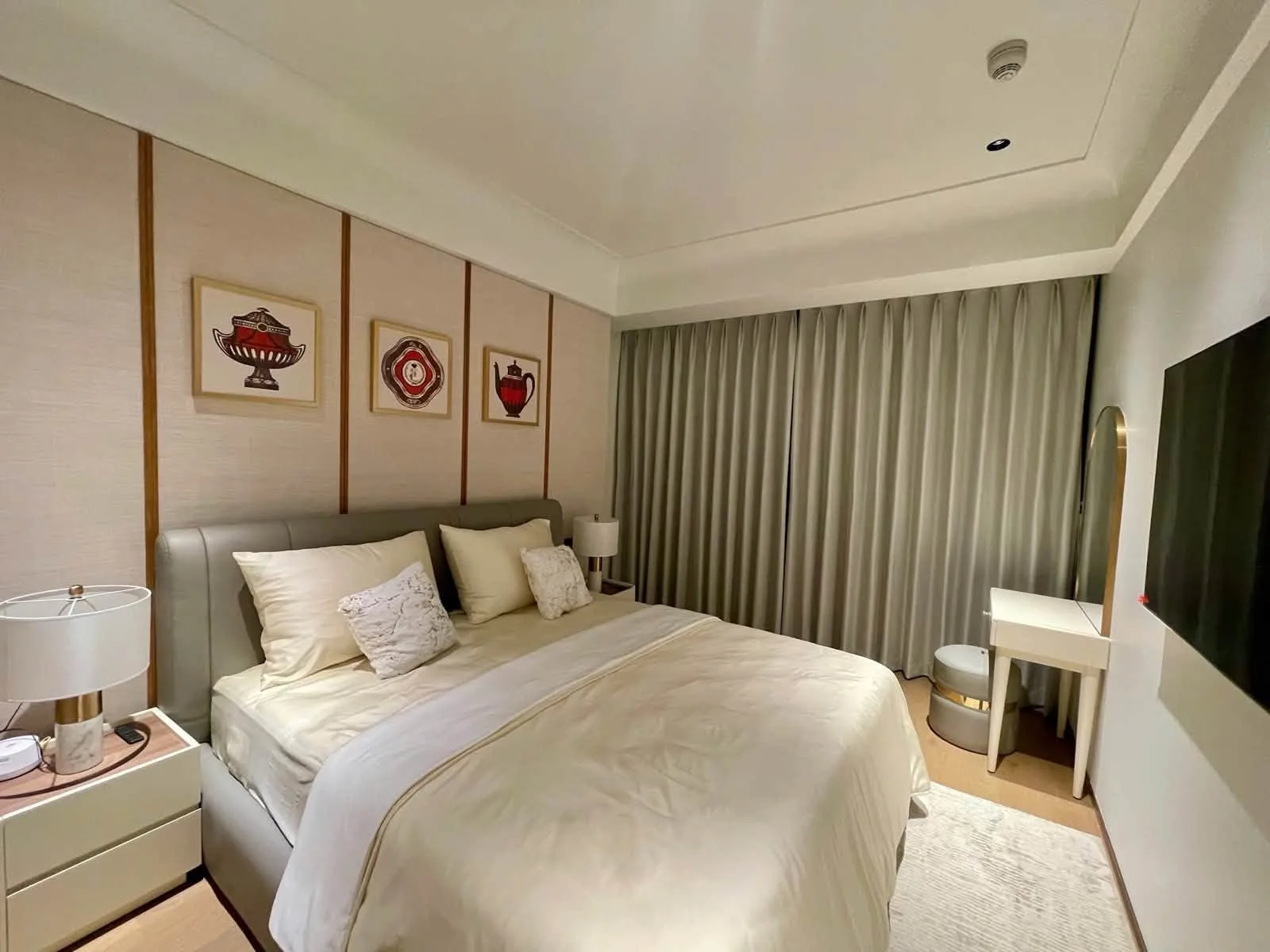 Grand Marina Sea Tower 1BR With River View and Elegant Furnished Interiors