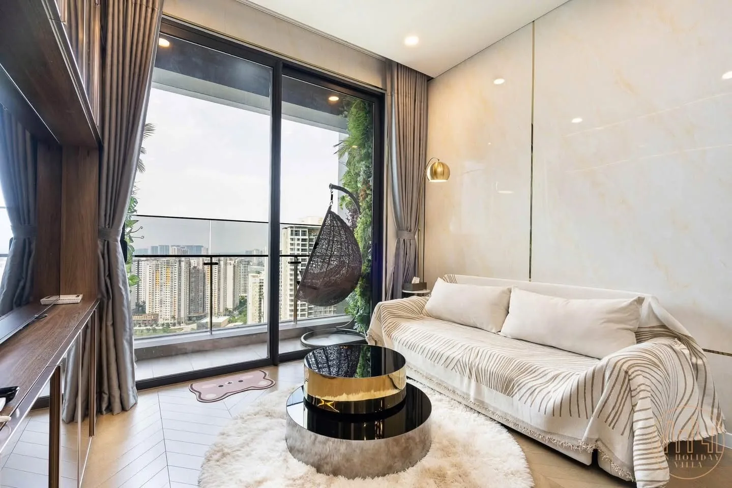 Bright Balcony 1 Bedroom Apartment at Lumiere Riverside, Thao Dien