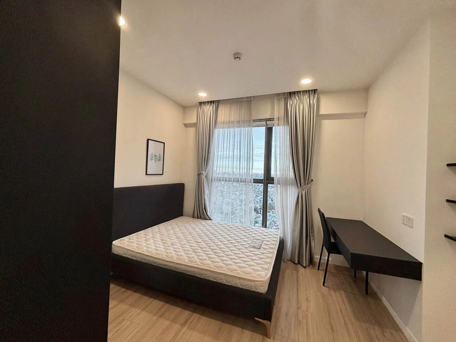 Masteri Millennium 3BR Apartment with Open City View | 105 sqm