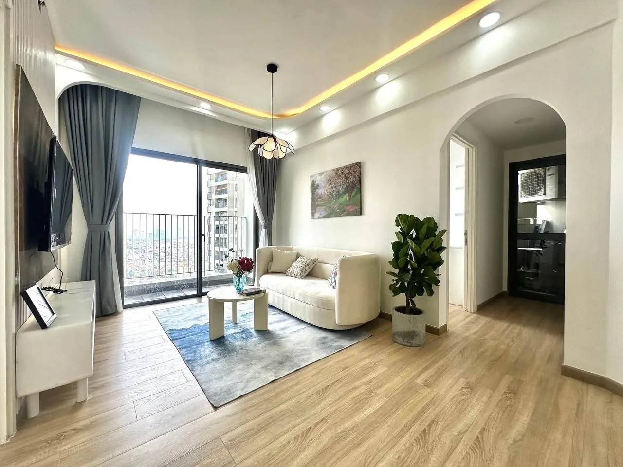 Bright Masteri Thao Dien 2BR Apartment with Open View | 75m²