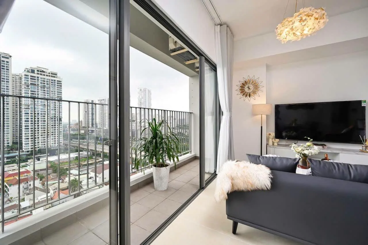 River View 2 Bedroom Apartment for Rent in Masteri Thao Dien | 74m²