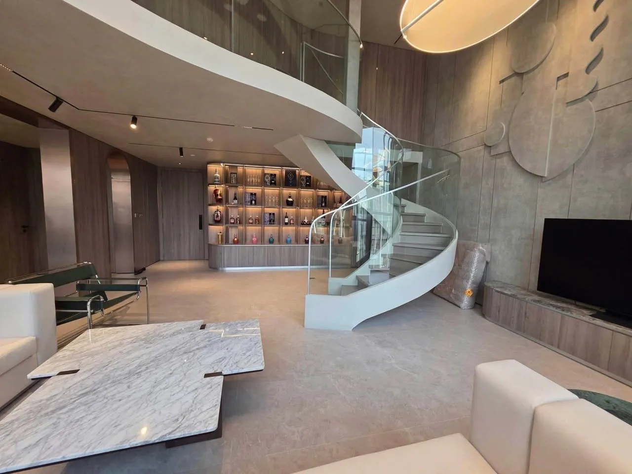 Metropole Galleria Duplex Penthouse with River Balconies