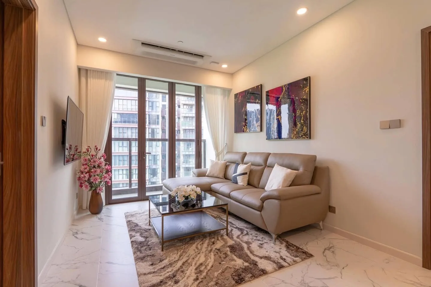 Saigon River View 2 Bedroom Apartment for Rent in Metropole Thu Thiem, 68m²