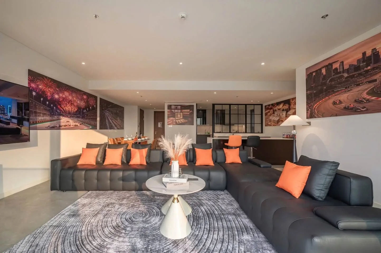 The Crest Metropole 3BR With Balcony Skyline View