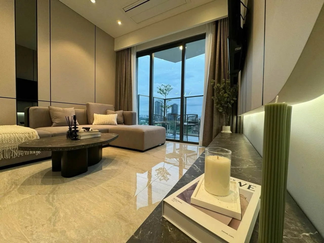 The Opera Residence 2BR With Balcony