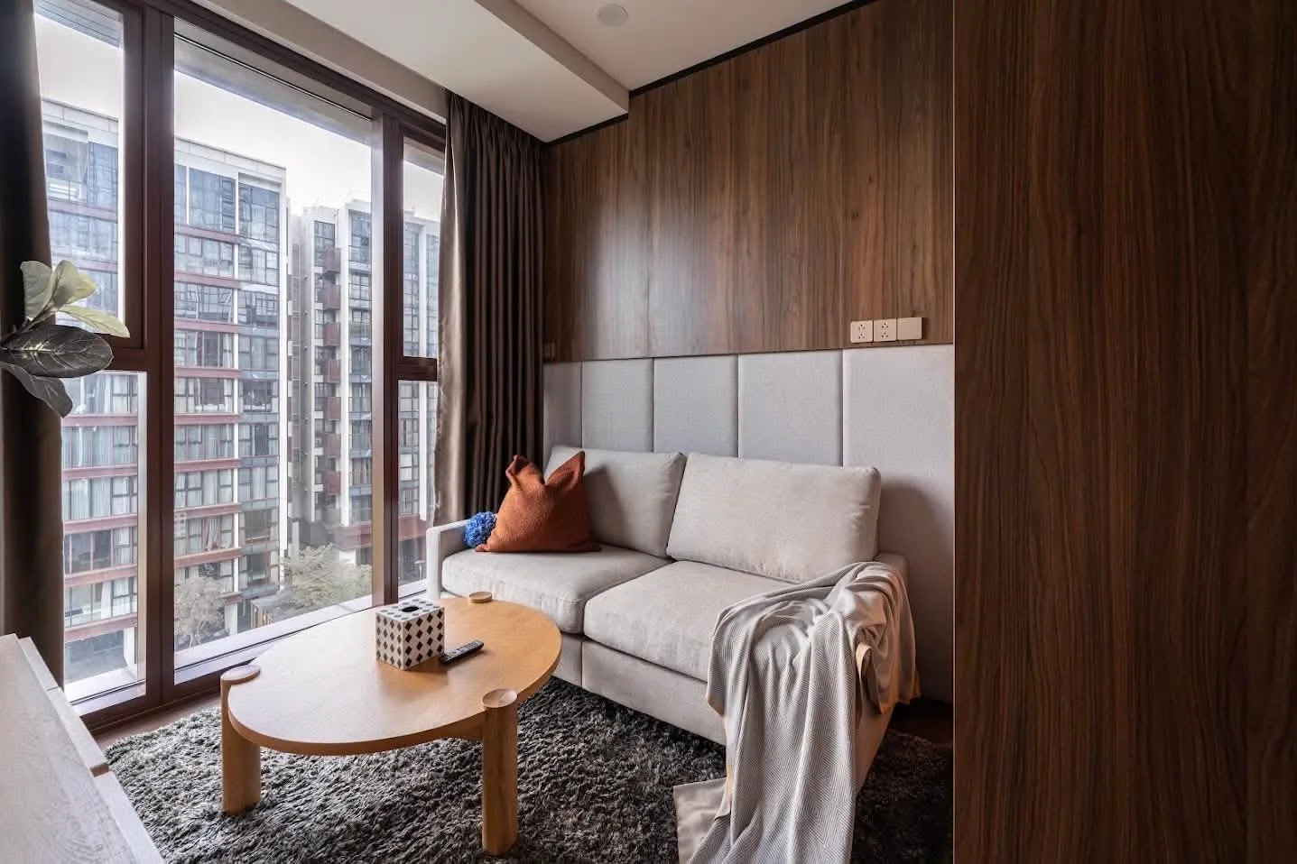 The Galleria Metropole 4BR Fully Furnished Home