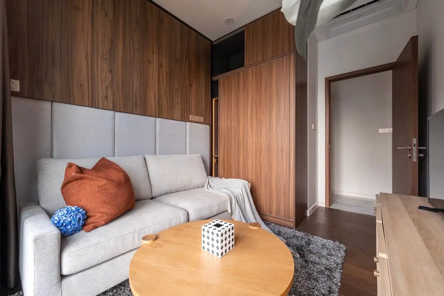 The Galleria Metropole 4BR Fully Furnished Home