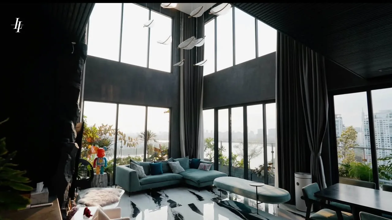One Verandah 3BR Corner Penthouse with River Sunset View