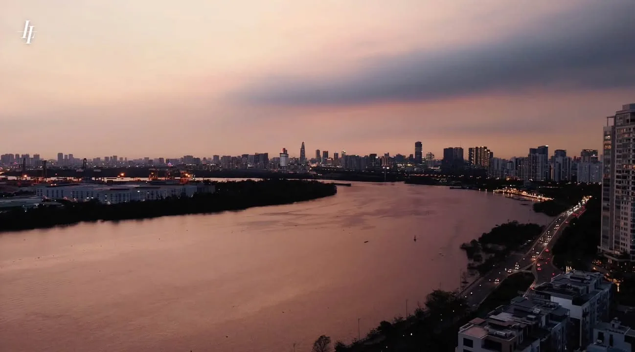One Verandah 3BR Corner Penthouse with River Sunset View