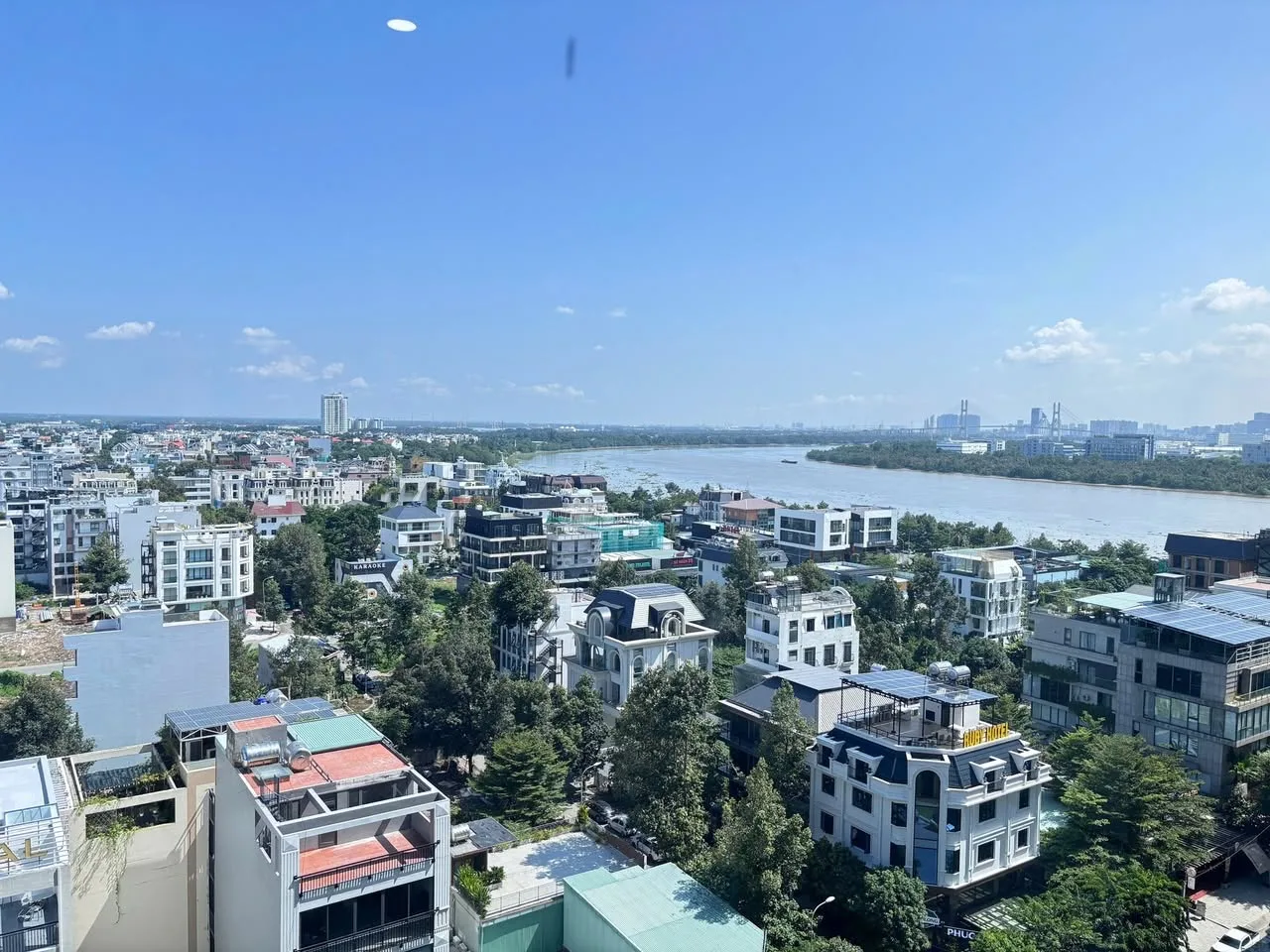 One Verandah 2BR Apartment with Saigon River View | 80 sqm