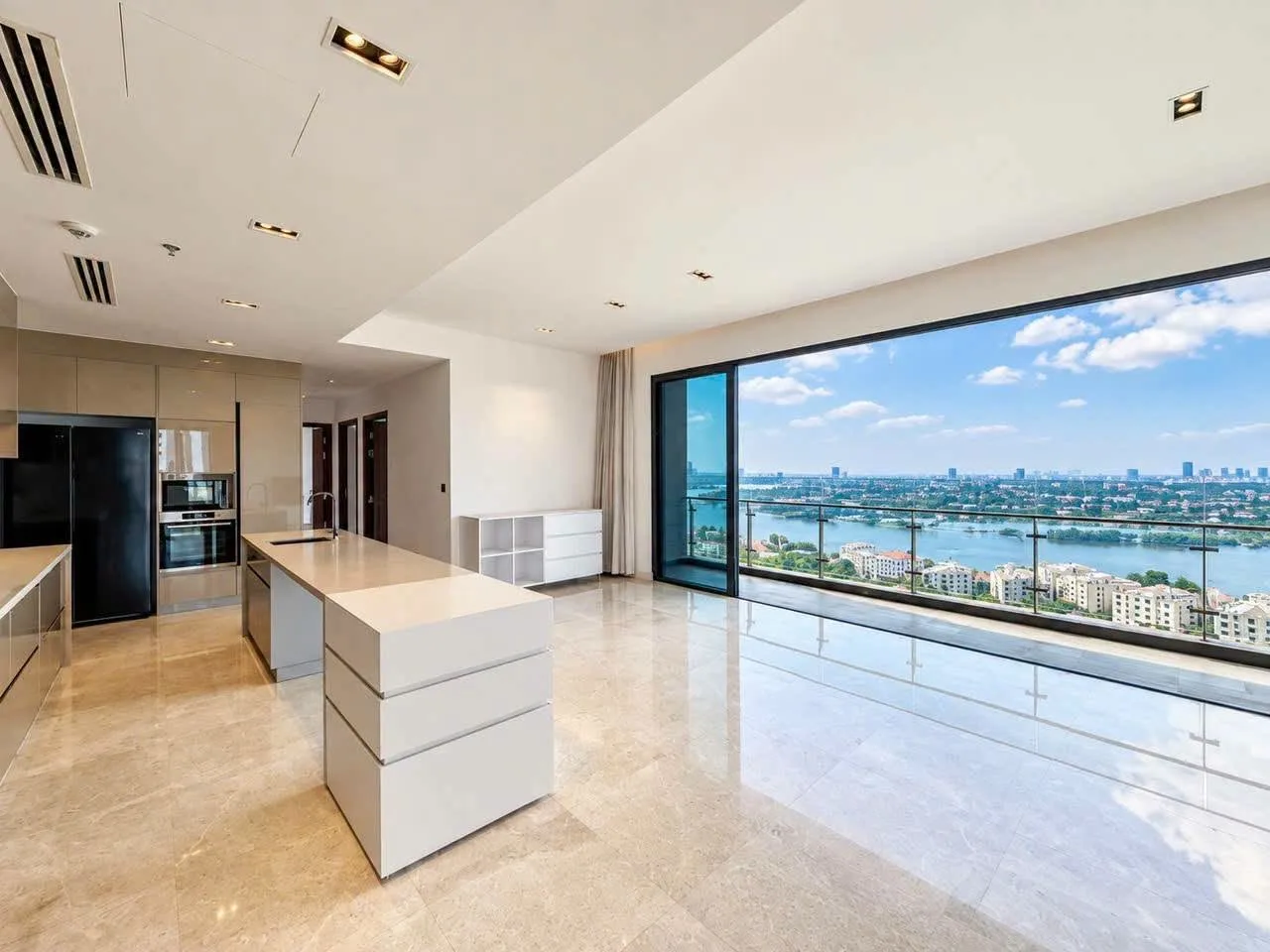 Q2 Thao Dien 4BR River View With Private Lift