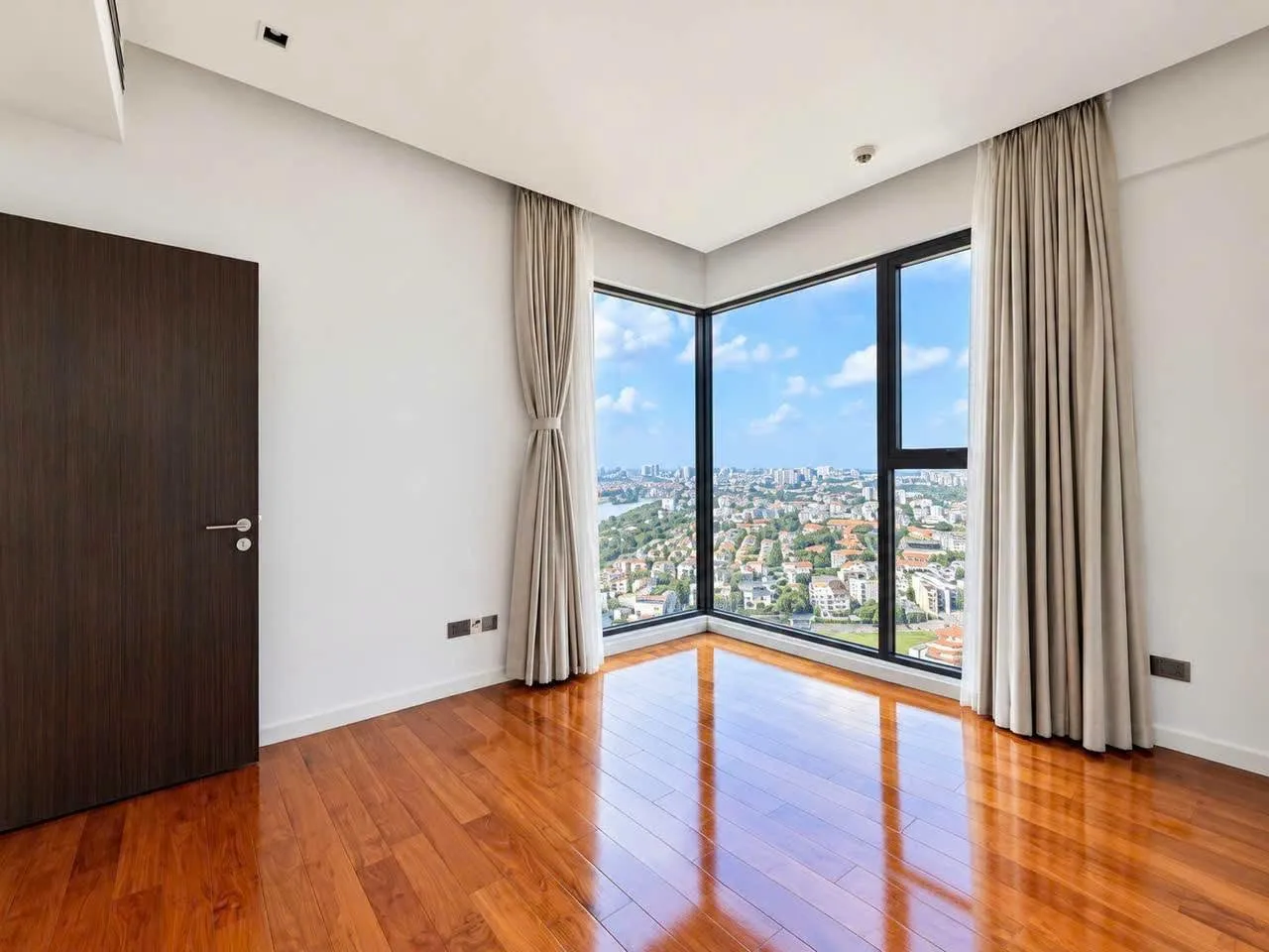 Q2 Thao Dien 4BR River View With Private Lift