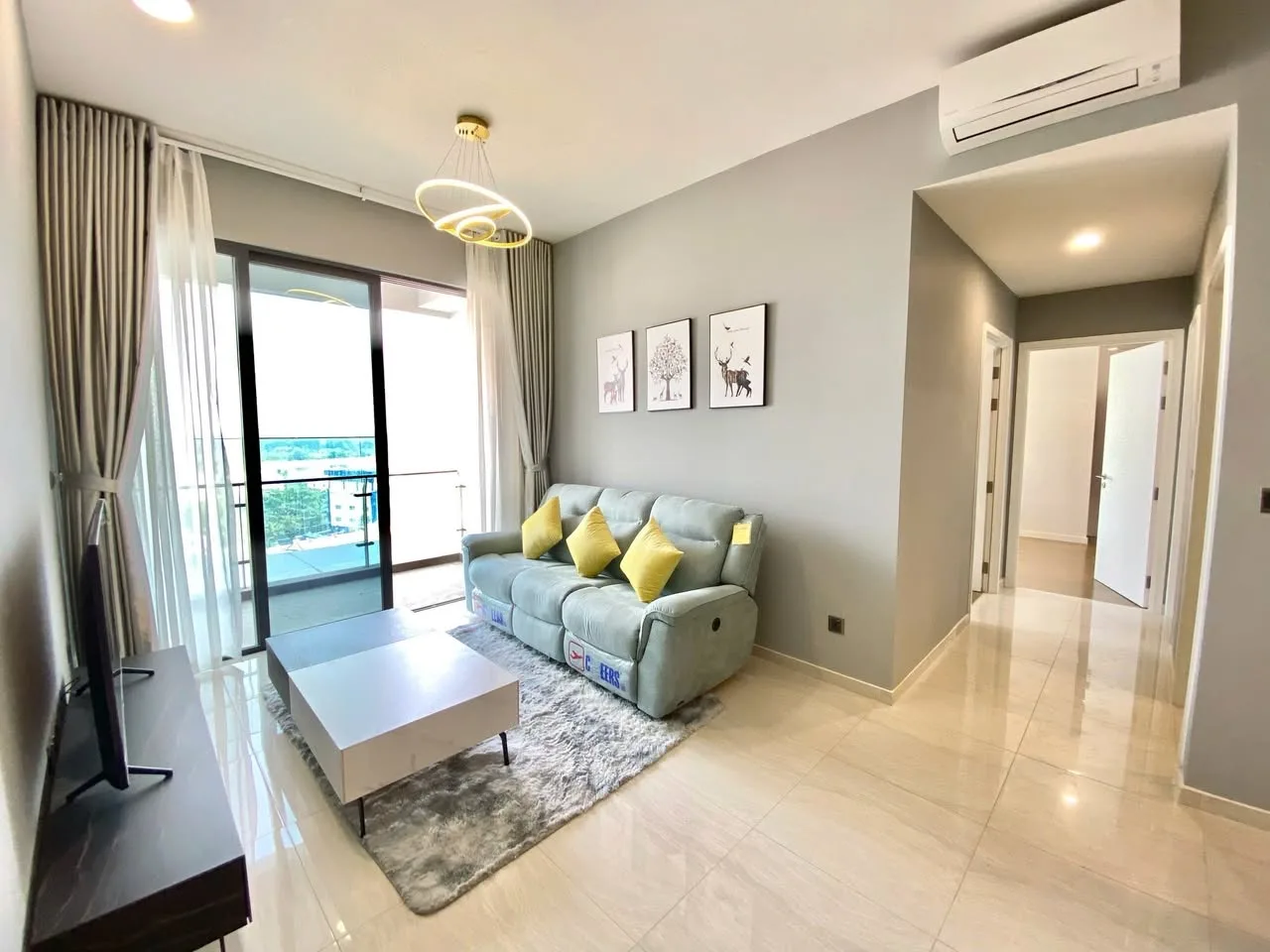 Q2 Thao Dien 3BR With Balcony and Open River Outlook, Ready Now