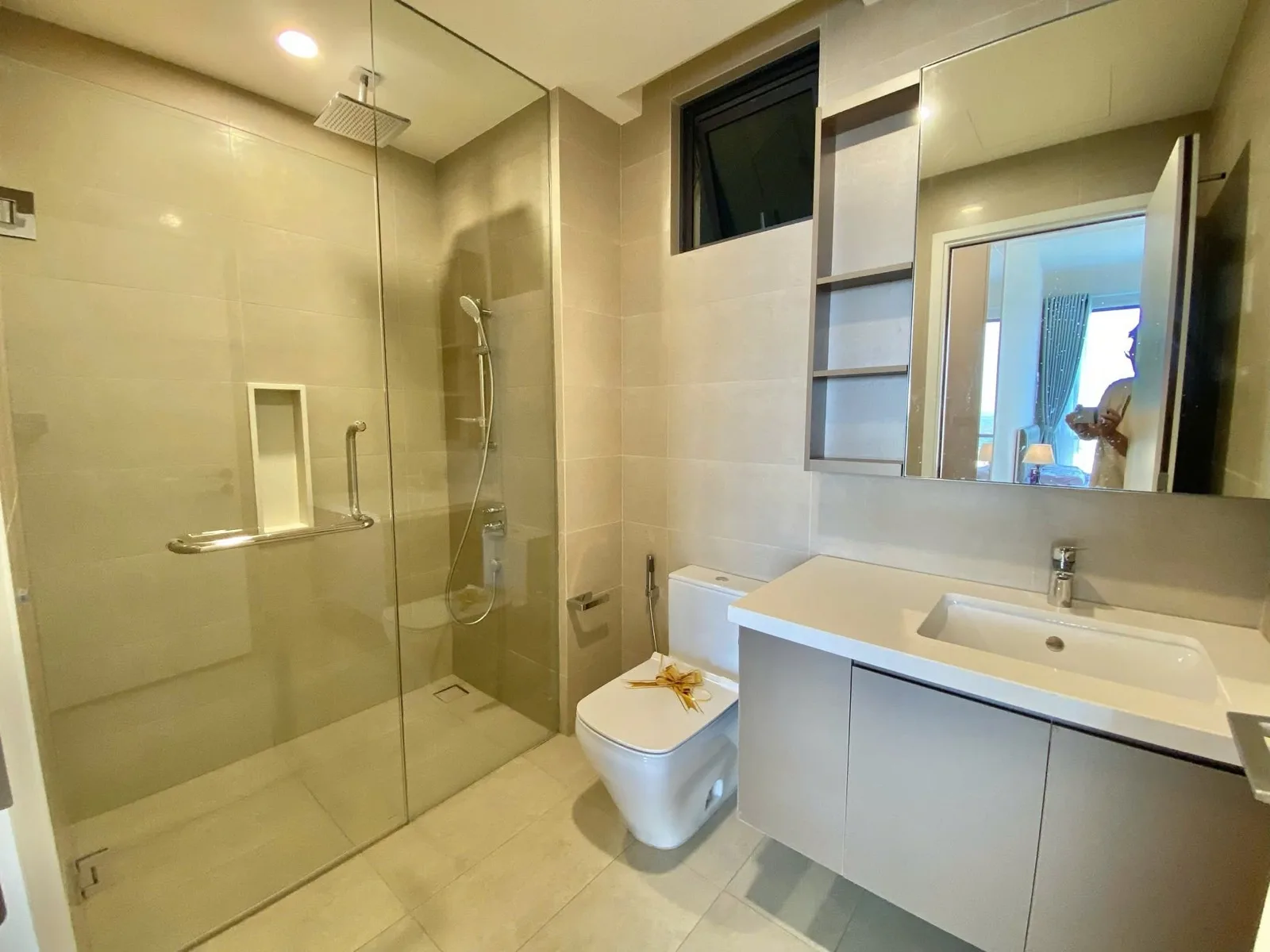 Q2 Thao Dien 3BR With Balcony and Open River Outlook, Ready Now