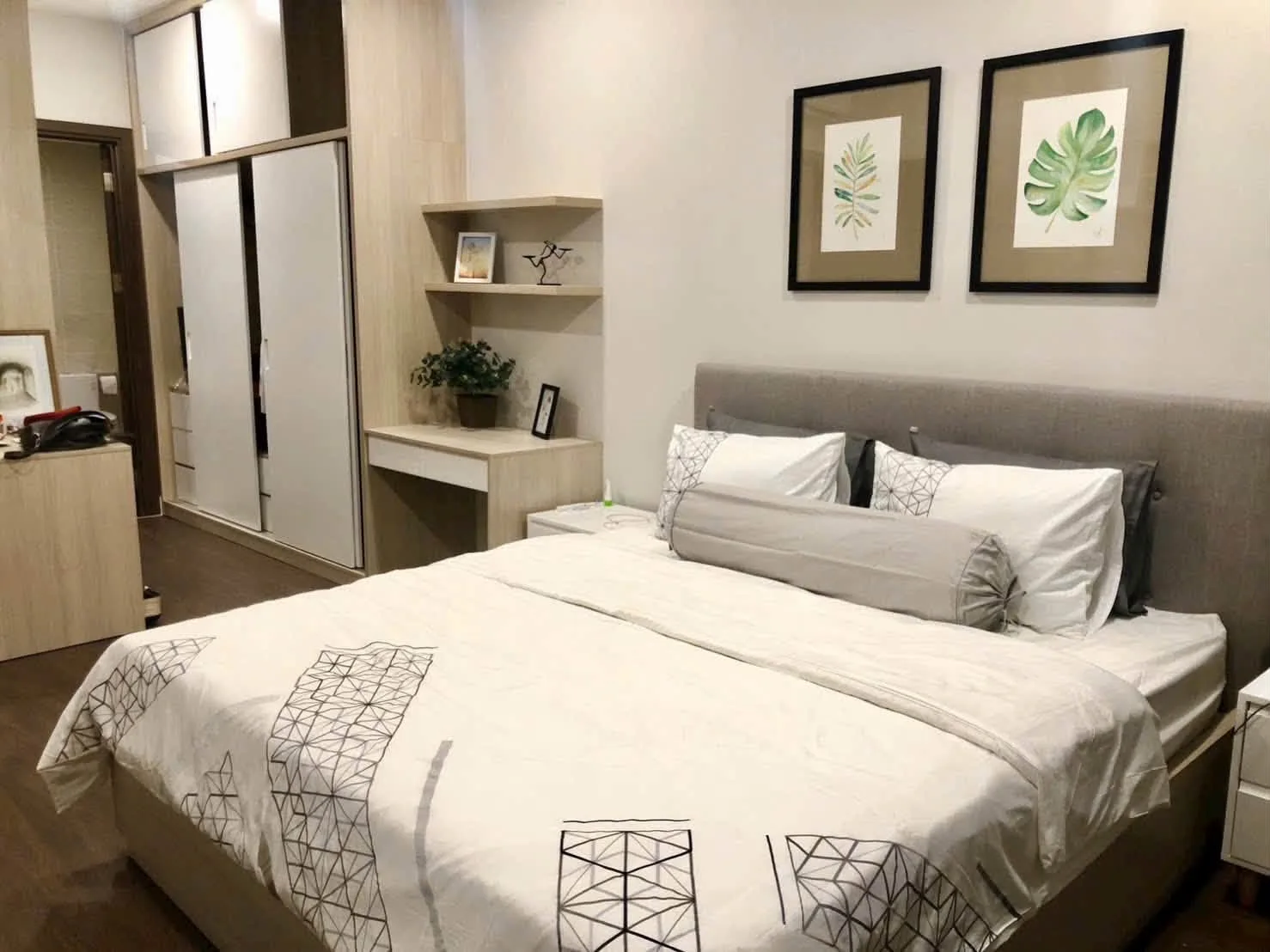 Saigon Royal 2BR Fully Furnished With Open View
