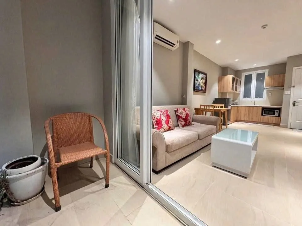 1BR Serviced Apartment Near Vinhomes Central Park | Cleaning & Laundry