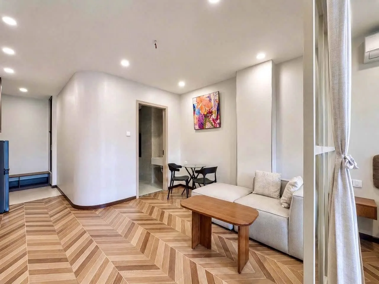 Japandi 1BR Serviced Apartment on Nguyen Cuu Van