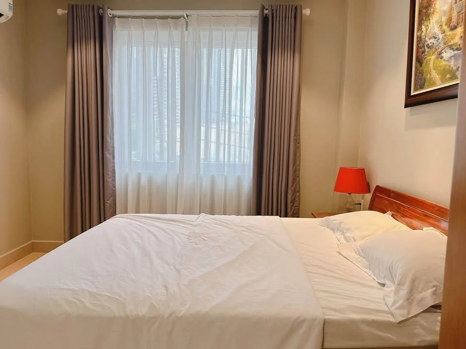 Fully Furnished 1BR Binh Thanh Serviced Apartment with Cleaning and Laundry