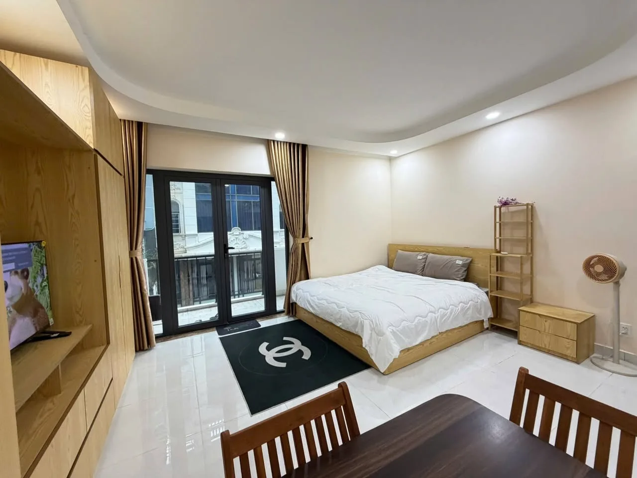 Pet-Friendly Balcony 1BR Near Xuan Thuy, Thao Dien