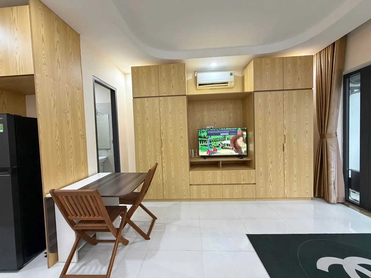 Pet-Friendly Balcony 1BR Near Xuan Thuy, Thao Dien