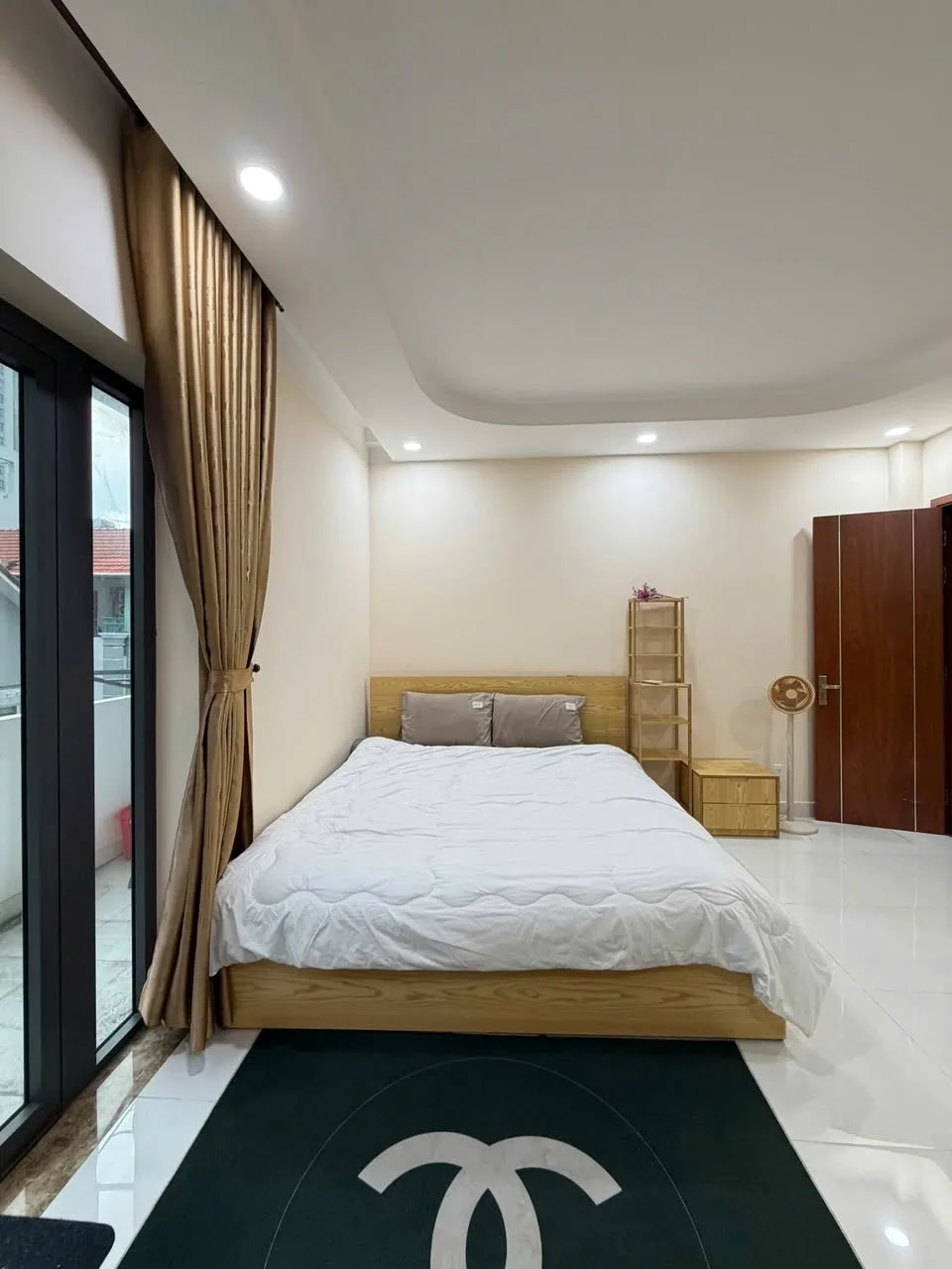 Pet-Friendly Balcony 1BR Near Xuan Thuy, Thao Dien